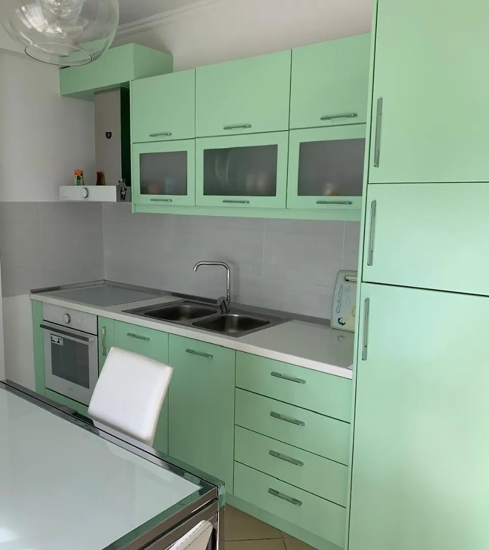 דירה דורס Seafront Beach Stay אלבניה